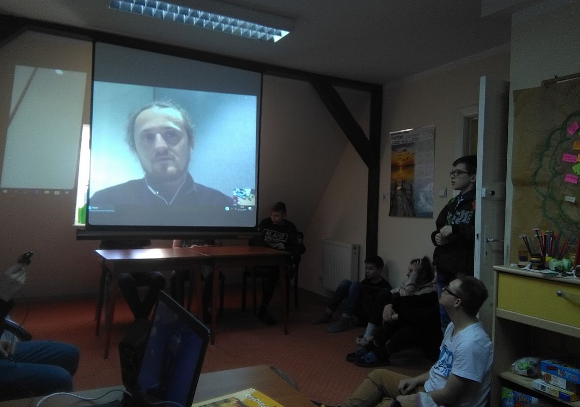 Grafika 1: Spotkanie na skype z Danielem