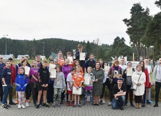 Grafika 7: Sportowy wrzesień w "Zakątku"