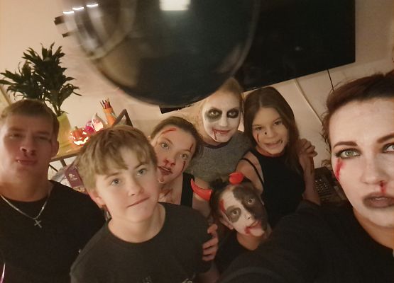 Grafika 3: Halloween