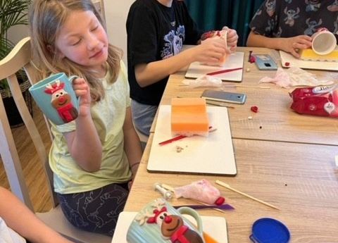 Grafika 13: Świąteczny kubek