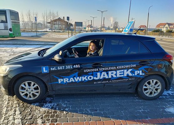 Grafika 2: Nowi kierowcy