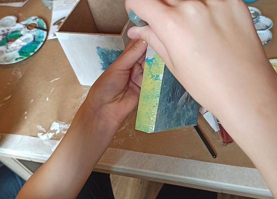 Grafika 7: Skrzyneczki skarbów