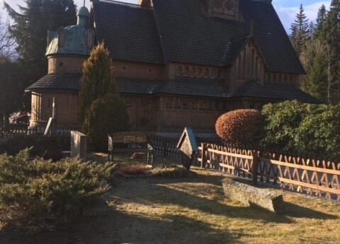 Grafika 4: Zimowisko w Karpaczu