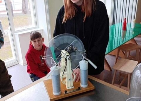 Grafika 7: Hewelianum  - wycieczka